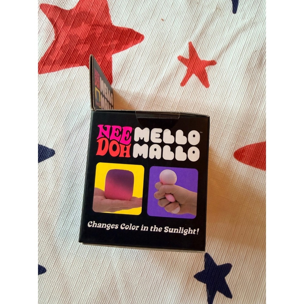 Schylling NeeDoh Mello Mallo Squishy Color-Changing Fidget Toy Orange - Picture 4 of 6